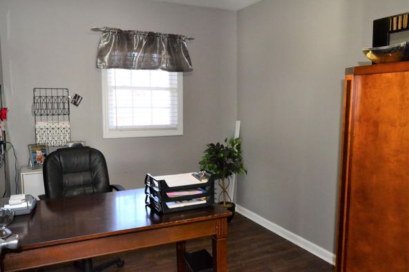 129 Walker Hill St, Crossville, TN 38555